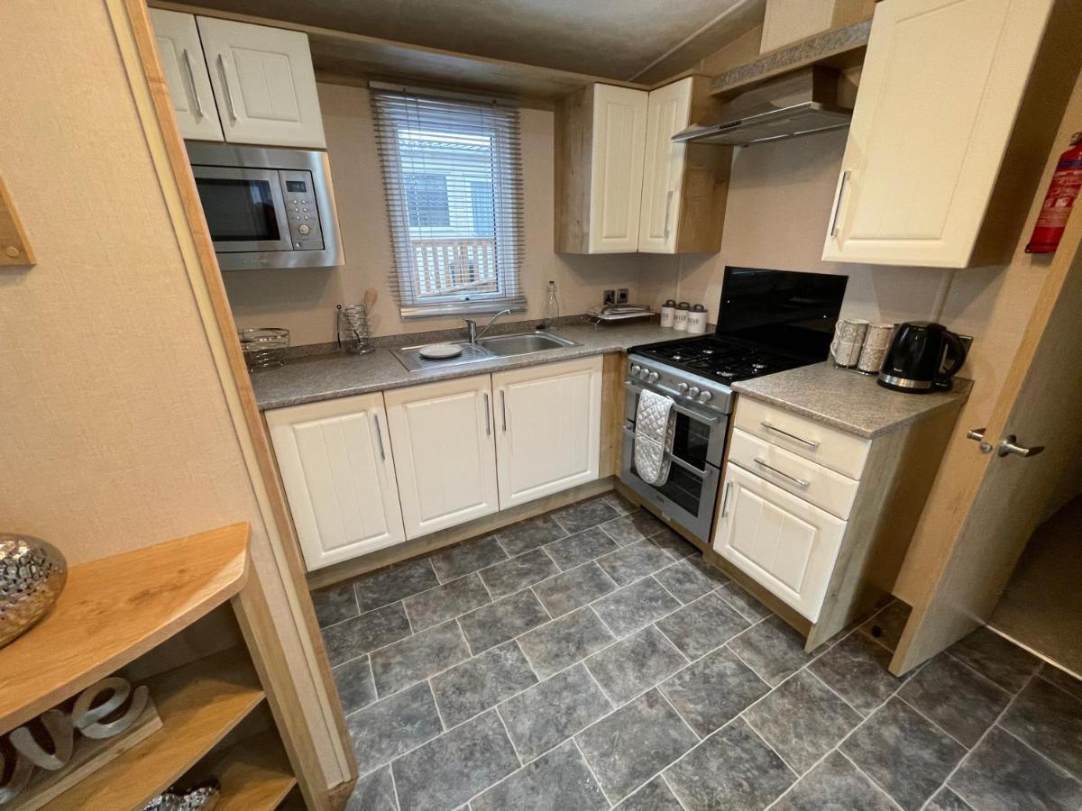 ג'דבורו Two Bedroom Caravan At Lilliarsedge מראה חיצוני תמונה
